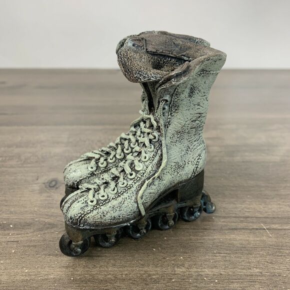 VTG Mini Roller Skate Decor Collectible Resin Figurine Display Piece Heavyduty - Picture 1 of 11